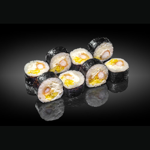 Roll Futomaki s krevetou v tempuře a mangem